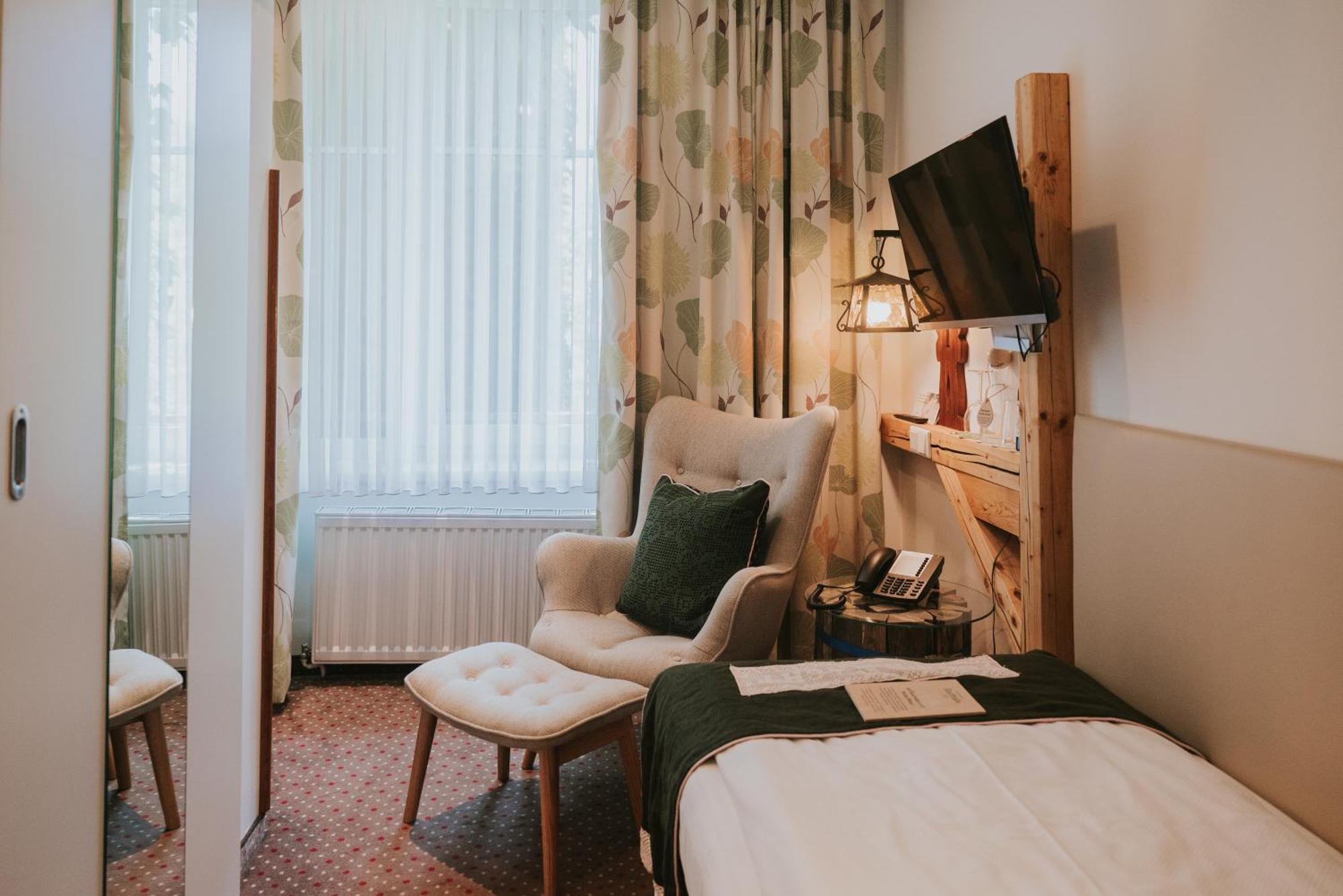 Boutiquehotel Stadthalle Wina Bagian luar foto